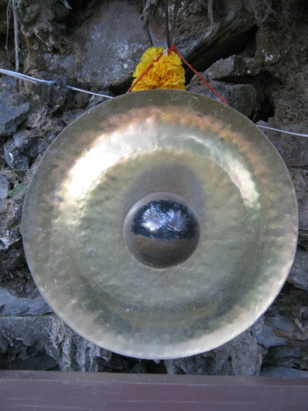 Thakhek Buddha Cave